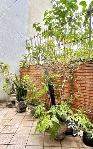 Casa à venda com 250m², 3 quartos e 3 vagasQuintal