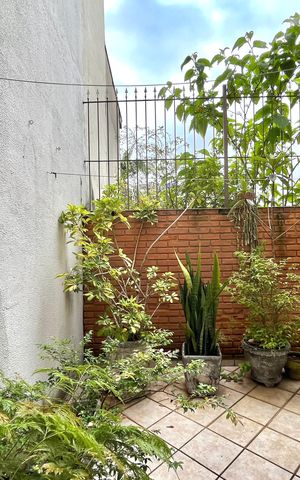 Casa à venda com 250m², 3 quartos e 3 vagasQuintal