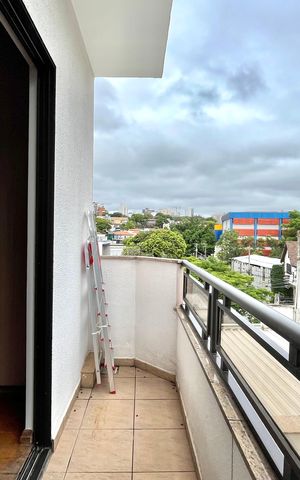 Casa à venda com 250m², 3 quartos e 3 vagasVaranda da Suíte 1