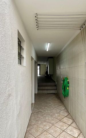 Casa à venda com 250m², 3 quartos e 3 vagasÁrea externa