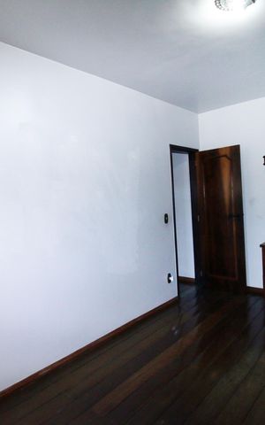 Casa à venda com 220m², 3 quartos e 2 vagasQuarto 1