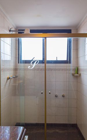 Apartamento à venda com 270m², 4 quartos e 4 vagas Apartamento à venda com 270m², 4 quartos e 4 vagasBanheiro - Suíte 3