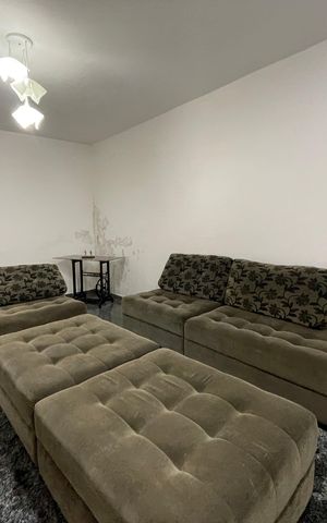 Casa para alugar com 200m², 3 quartos e 5 vagasSala