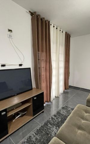 Casa para alugar com 200m², 3 quartos e 5 vagasSala