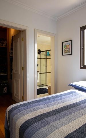 Apartamento à venda com 363m², 6 quartos e 4 vagas Apartamento à venda com 363m², 6 quartos e 4 vagasSuíte 3