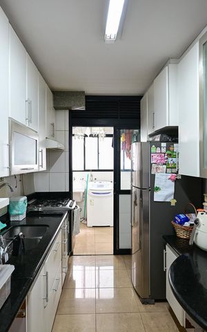 Apartamento à venda com 93m², 3 quartos e 2 vagasCozinha