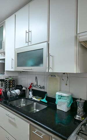 Apartamento à venda com 93m², 3 quartos e 2 vagasCozinha