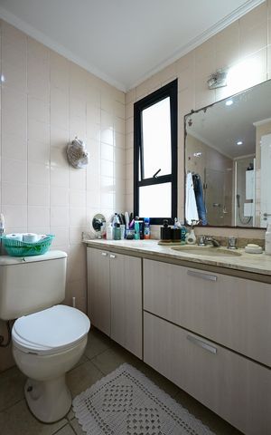 Apartamento à venda com 93m², 3 quartos e 2 vagasBanheiro Suíte 