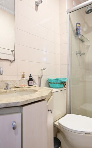 Apartamento à venda com 93m², 3 quartos e 2 vagasBanheiro
