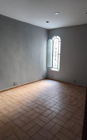 Casa à venda com 209m², 4 quartos e 6 vagas Casa à venda com 209m², 4 quartos e 6 vagasQuarto