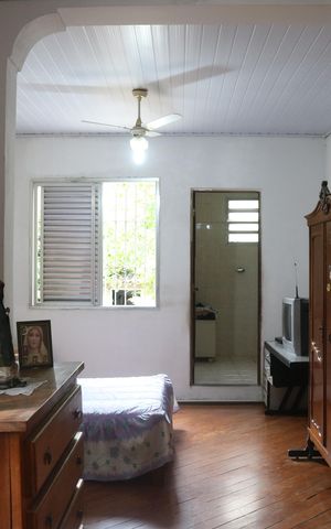 Casa à venda com 188m², 3 quartos e 2 vagasQuarto 3