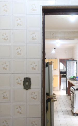 Casa à venda com 188m², 3 quartos e 2 vagasBanheiro 1