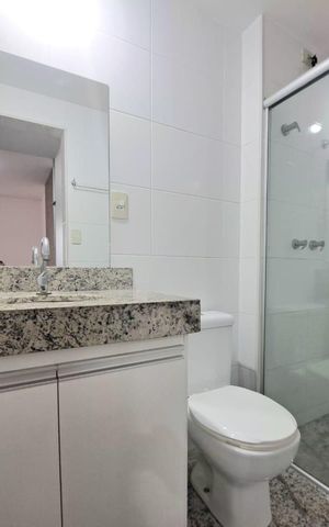Apartamento à venda com 130m², 4 quartos e 3 vagas Apartamento à venda com 130m², 4 quartos e 3 vagasBanheiro Social