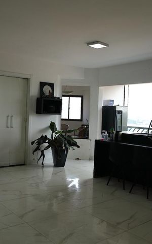 Apartamento à venda com 180m², 3 quartos e 3 vagasSala