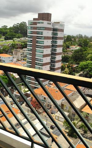 Apartamento à venda com 180m², 3 quartos e 3 vagasSacada da Suíte 