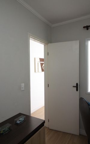 Casa à venda com 90m², 3 quartos e 2 vagasQuarto 2