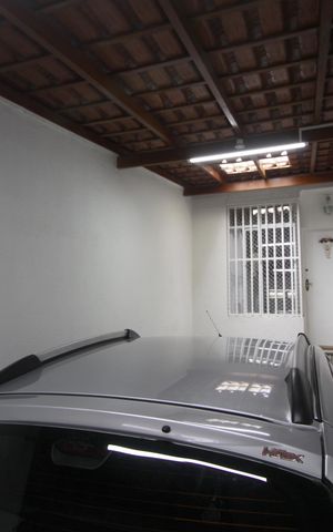 Casa à venda com 90m², 3 quartos e 2 vagasGaragem