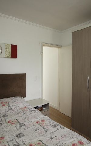 Casa à venda com 90m², 3 quartos e 2 vagasSuíte