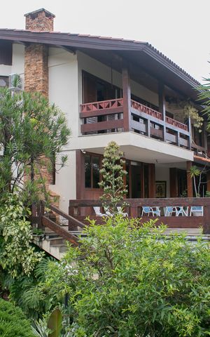 Casa à venda com 1620m², 5 quartos e 9 vagas