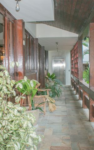 Casa à venda com 1620m², 5 quartos e 9 vagas