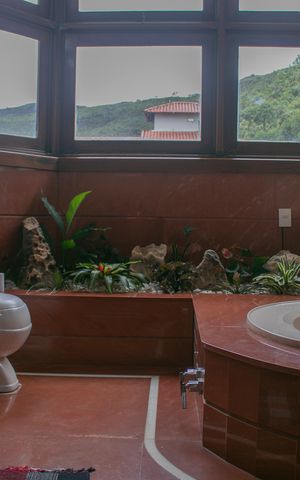Casa à venda com 1620m², 5 quartos e 9 vagas