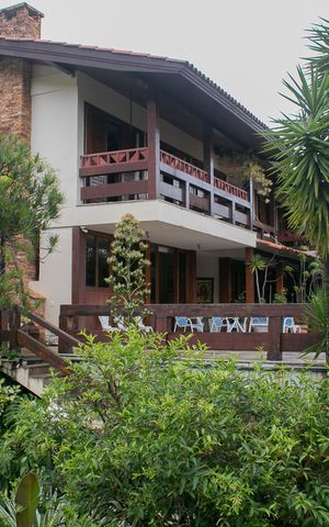 Casa à venda com 1620m², 5 quartos e 9 vagas
