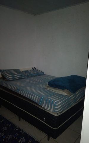 Casa à venda com 240m², 4 quartos e 3 vagas