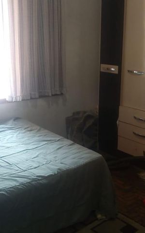 Casa à venda com 240m², 4 quartos e 3 vagas