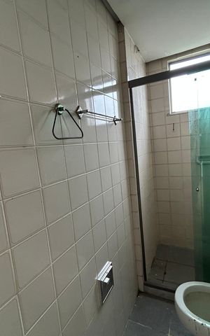 Apartamento para alugar com 61m², 2 quartos e sem vagaBanheiro