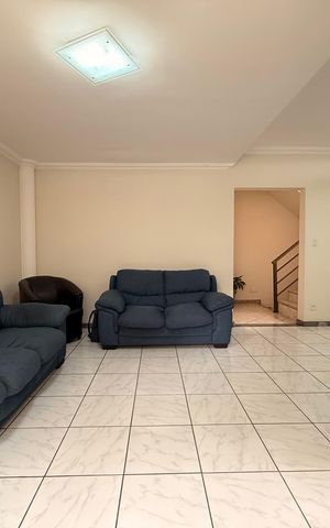 Casa para alugar com 360m², 3 quartos e 5 vagas