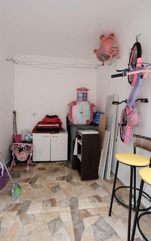Casa de condomínio à venda com 71m², 2 quartos e 2 vagasGaragem