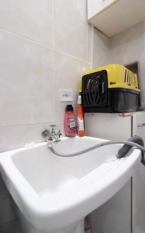 Casa de condomínio à venda com 71m², 2 quartos e 2 vagasSala/Cozinha