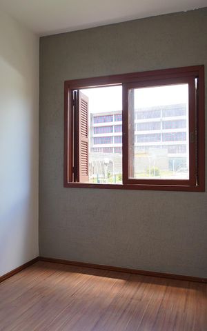 Casa à venda com 325m², 5 quartos e 10 vagasQuarto 2