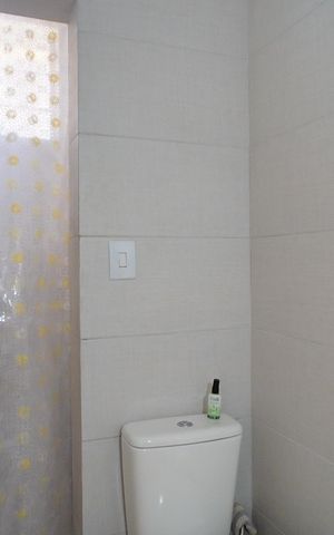 Casa à venda com 325m², 5 quartos e 10 vagasBanheiro