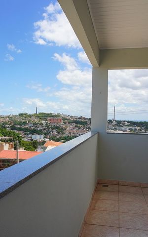Casa à venda com 325m², 5 quartos e 10 vagasVaranda