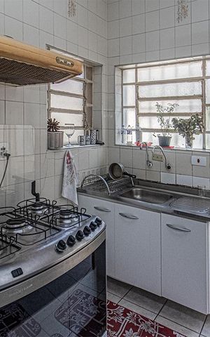 Casa à venda com 100m², 4 quartos e sem vaga Casa à venda com 100m², 4 quartos e sem vagacozinha_1