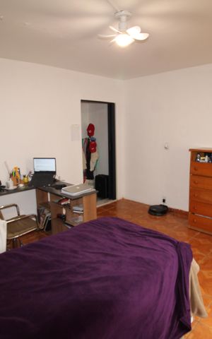 Casa à venda com 369m², 6 quartos e 2 vagasQuarto 3