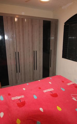 Casa à venda com 369m², 6 quartos e 2 vagasQuarto 2