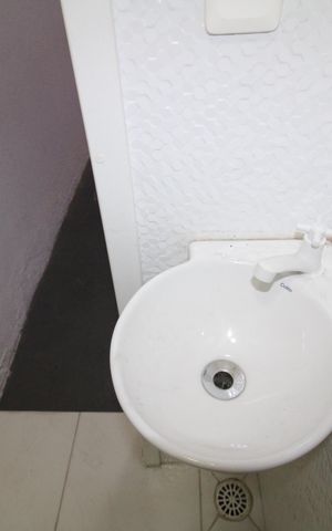 Casa à venda com 369m², 6 quartos e 2 vagasLavabo