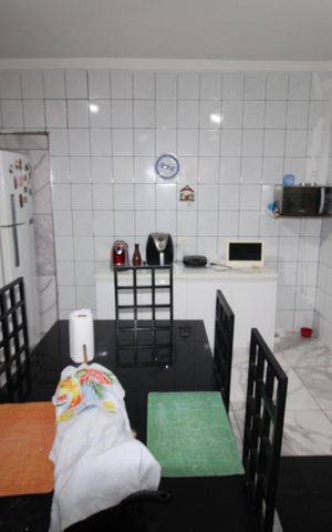 Casa à venda com 369m², 6 quartos e 2 vagasCozinha