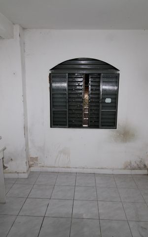 Casa à venda com 369m², 6 quartos e 2 vagasQuarto 5