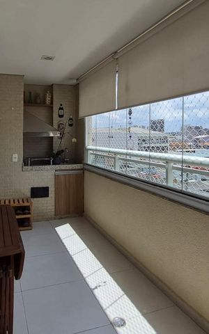 Apartamento à venda com 78m², 2 quartos e 1 vaga Apartamento à venda com 78m², 2 quartos e 1 vagaVaranda