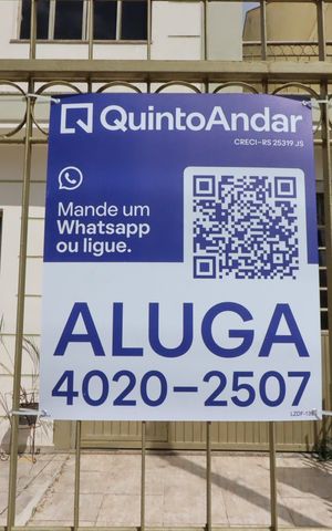 Apartamento para alugar com 61m², 2 quartos e 1 vagaPlaquinha instalada