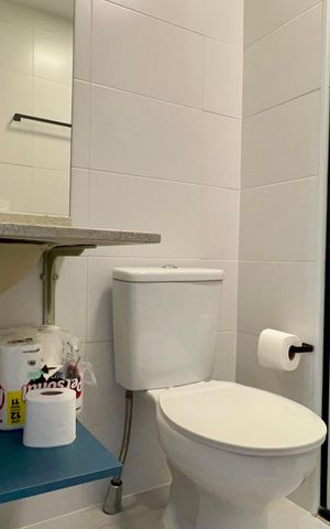 Studio à venda com 25m², 1 quarto e sem vaga Studio à venda com 25m², 1 quarto e sem vagaBanheiro