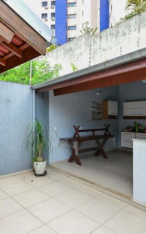 Casa à venda com 170m², 3 quartos e 2 vagasChurrasqueira