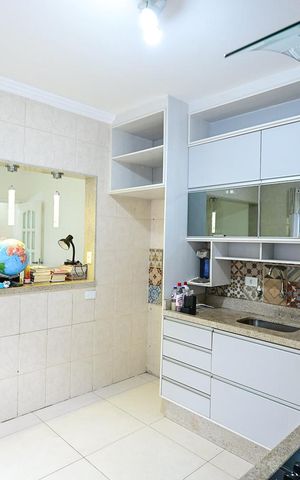 Casa à venda com 170m², 3 quartos e 2 vagasCozinha