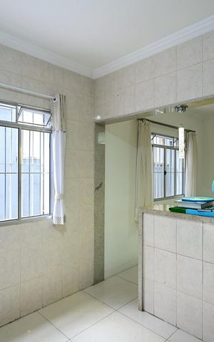 Casa à venda com 170m², 3 quartos e 2 vagasCozinha