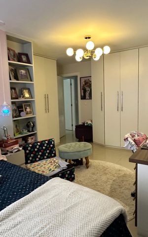 Apartamento à venda com 191m², 3 quartos e 3 vagas Apartamento à venda com 191m², 3 quartos e 3 vagasQuarto 3