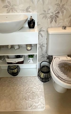 Apartamento à venda com 191m², 3 quartos e 3 vagas Apartamento à venda com 191m², 3 quartos e 3 vagasLavabo