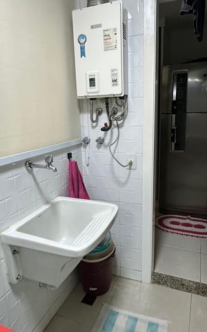 Apartamento à venda com 191m², 3 quartos e 3 vagas Apartamento à venda com 191m², 3 quartos e 3 vagasÁrea de Serviço